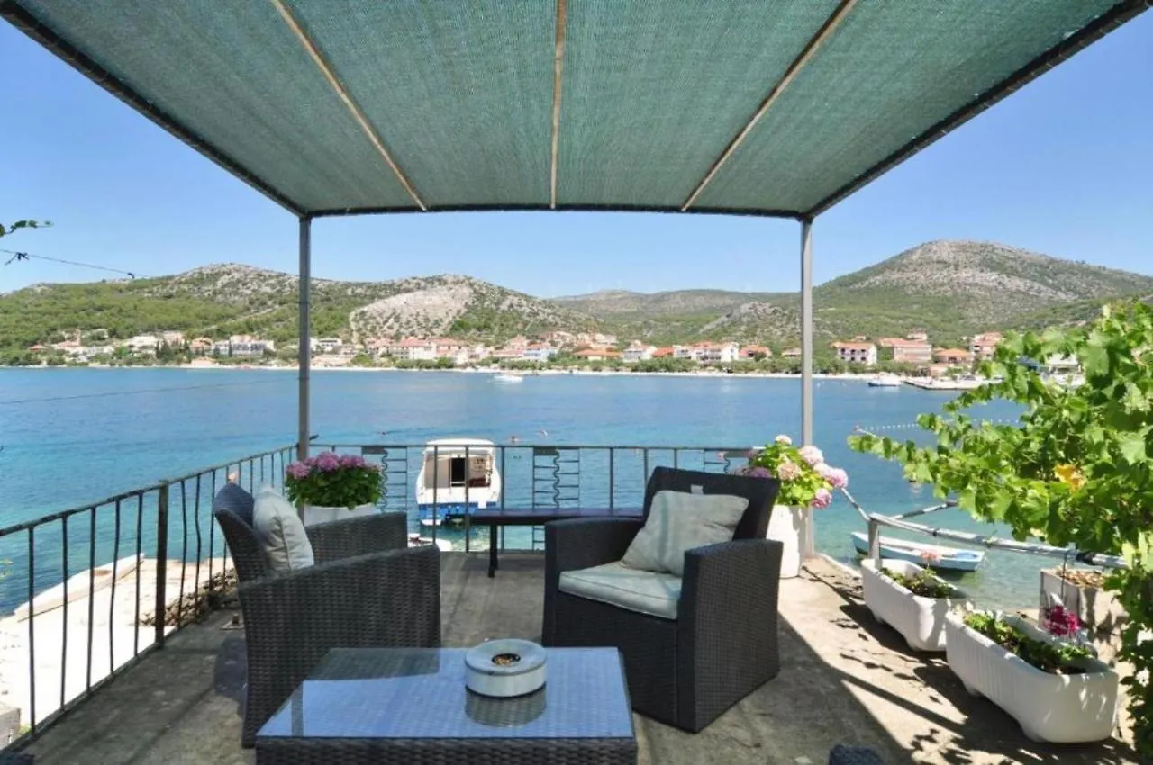 Two Room Apartment On The Beach-Zoranka Seget Vranjica