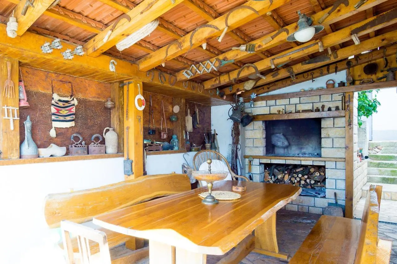 Two Room Apartment On The Beach-Zoranka Seget Vranjica
