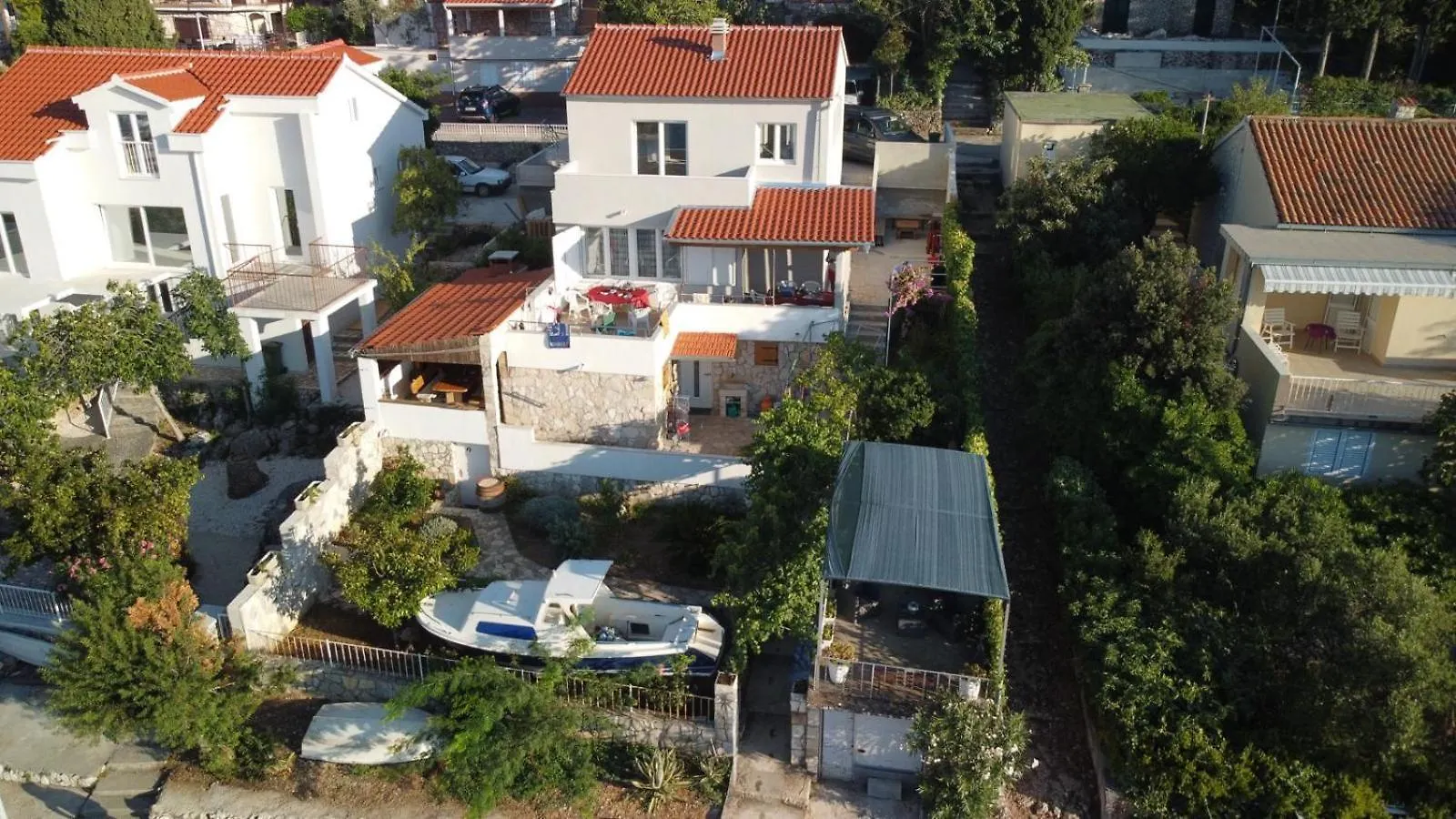 Two Room Apartment On The Beach-Zoranka Seget Vranjica Croatia