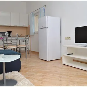 Apartman Luciano, Seget Vranjica